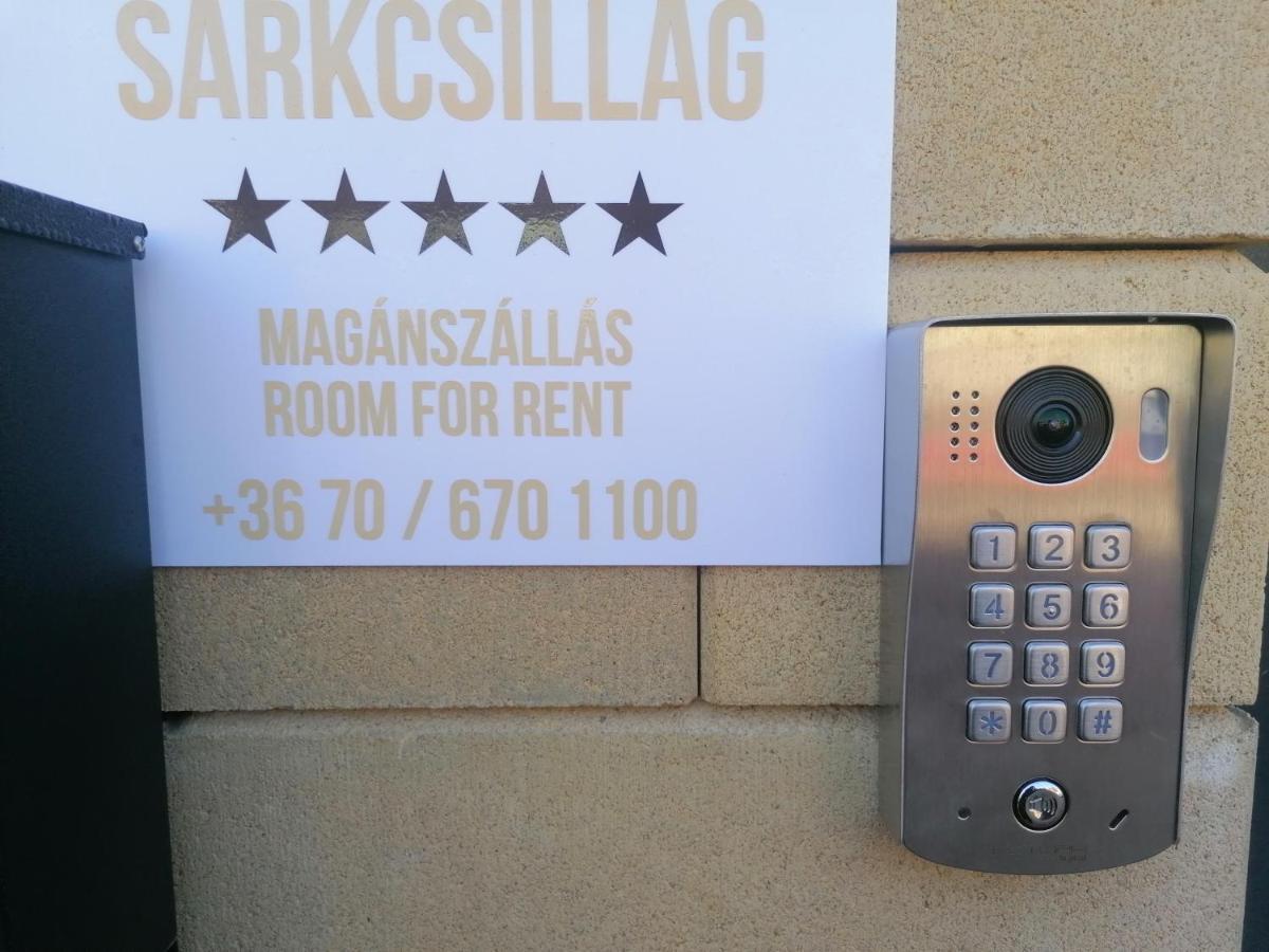Sarkcsillag Teljes Csaladihaz- Star Complete Family House Apartment Szeged Bagian luar foto